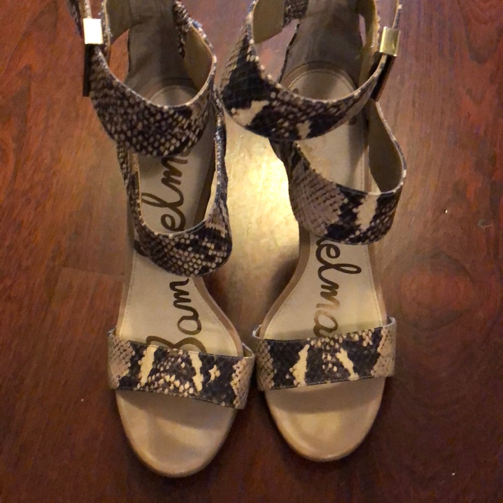 Sam Edelman snake skin heels